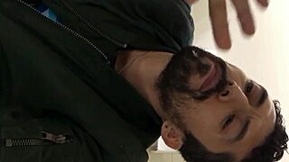El Ancla dives into unexpected anal fun with a twist.
