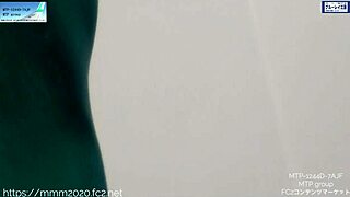 Young amateur shoots cute pantyhose scenes in Japanese style