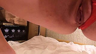 I hid in the closet to record this video for my stepson, catching mother in law with big tits and ass in stockings