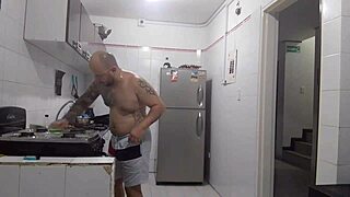 HOY VOY A SORPRENDER A MI ESPOSA VOY A ORGANIZAR LA CASA Y DEJAR TODO LIMPIO PARA QUE ME DE CULO Y FOLLAR BIEN RICO