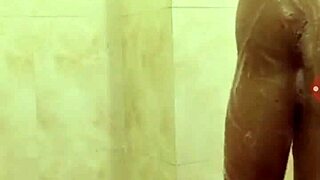 Gay show