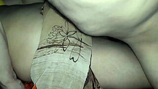 Just caught this sexy young Indian couple on homemade video