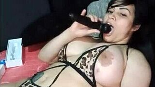 Vibrator Fails to Satisfy Hot Venezuelan Latina