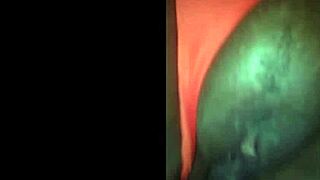 gozando dentro da buceta negona gostosa ficou cheia de leite