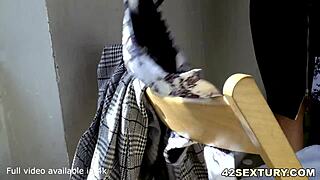 sexy gym girls in a FIERCE THREESOME with cherry kiss and jozephine jackson