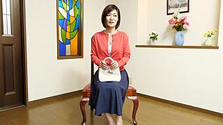 First-time housewife Yumiko Mitsuse returns for steamy toy play and creampie