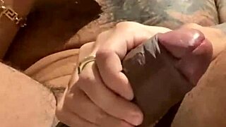 muscle guy masturbates big black cock outdoors 😈