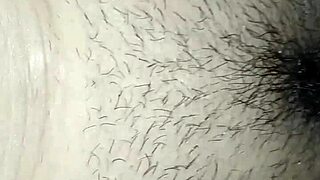 Un amigo me coge con condón?