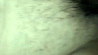 Un amigo me coge con condón?