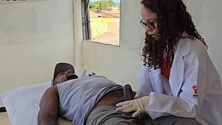 I exploded with lust on my client’s small cock! 😜