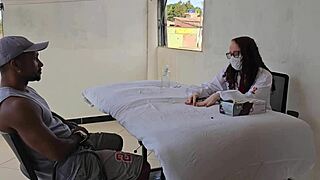 I exploded with lust on my client’s small cock! 😜