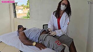 I exploded with lust on my client’s small cock! 😜