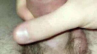 can you believe this twink jerking off homemade?