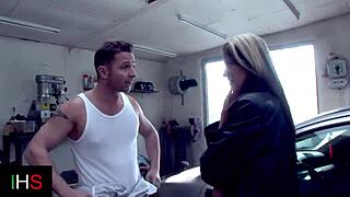 Feel the passion as a fantastic teen 18+ girl gets fucked in anal, doggystyle, and cum in mouth.