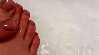Hungarian Amateur Removes Nylon Stockings and Enjoys Shower Footjob