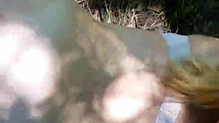 Watch this doggystyle outdoor fuck end with a cumshot on her ass?