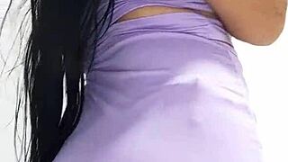 young amateur with long hair fingers her pussy for first time
