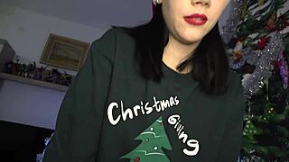 Stepsister Anna’s Xmas gift is steamy sex with oral creampie