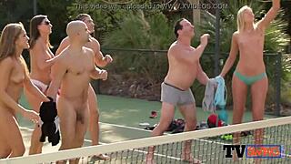 Watch this horny couple blow each other in the garden