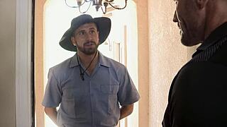 Familytwink - gay stepdad seduces delivery guy with son