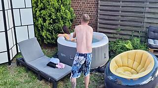 yo, check gratis jadilica’s outdoor solo anal show backstage