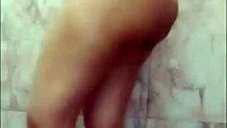 Hindi Sex Story Hot Girl Fingering Bathroom