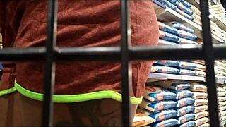 Subrinnha Safada No Mercado Levo O Casado Pro Depozito E Deu Sua Bucetinha