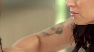 Eva Angelina dives into muff and gets missionary fucked