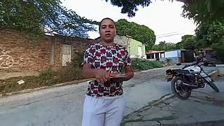 Tuve Sexo L�Sbico Con La Veterinaria Le Di Una Rica Mamada En Agradecimiento Por El Cuidado A Mi Mascota