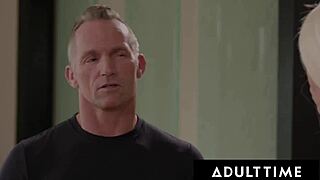 Adult time - Luna Star's big titty oiled massage for nuru boss