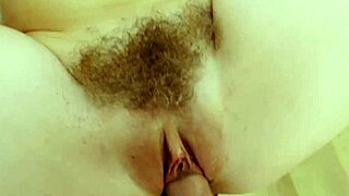 sweet chick niki snow gets fucked