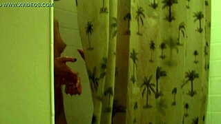 young girl licks pussy first time