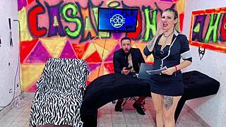 Blonde Suzy gives ass to Diguinha DJ for wet double penetration