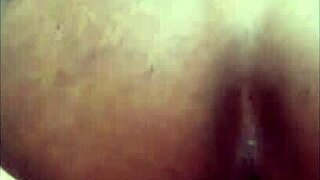 Montei em cima do negão bombado da academia e soquei a pica até o talo