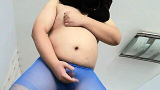 gay boy in silk stockings 😍