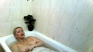 Mature russian bitch masturbatin in the shower and cummin beautifully part second