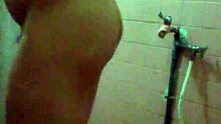 i'm showing off my ass in the gay bathroom