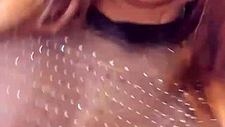 i'm this mature beautiful latin woman dancin sensually for ya, melissa devassa.