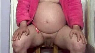 All I need is pee, do you have it for me in this shy homemade clip?