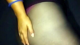 latina madura mamando y follando con jovencito