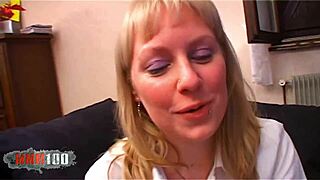 Ever tried an anal gap with a chubby French beauty like Lavandra May in stockings at the office?