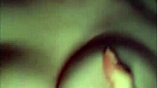 lucky stranger gets nudes from amateur model joyliii