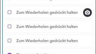 lucky stranger gets nudes from amateur model joyliii