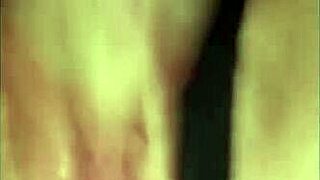 lucky stranger gets nudes from amateur model joyliii