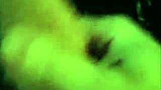 lucky stranger gets nudes from amateur model joyliii