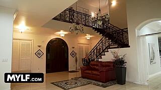 Loud cheating wife erin everheart gets pussy destroyed by bbc.