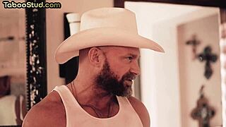 Secret under table bj after bareback orgy