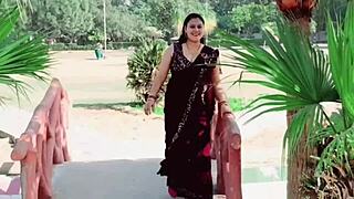 I Roleplay As A Housewife In This Hardcore Session