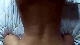 我的朋友把我当他的婊子用，每次都感觉超爽