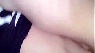 Hey, this perrita jovencita is starting her sexy videos with pussy, sex, and fucking 😍